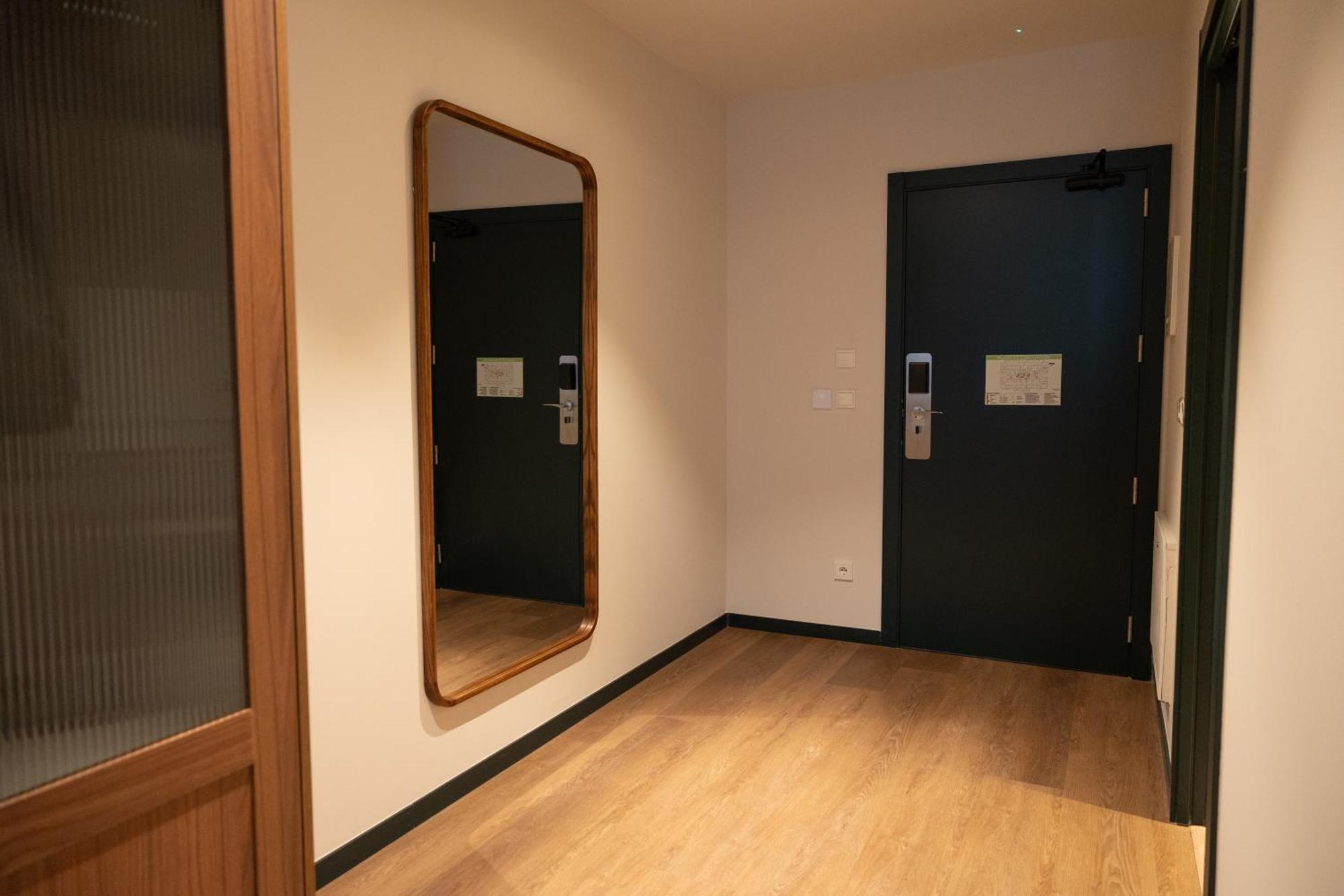 Batimont Suites & Apartments Bilbao Esterno foto
